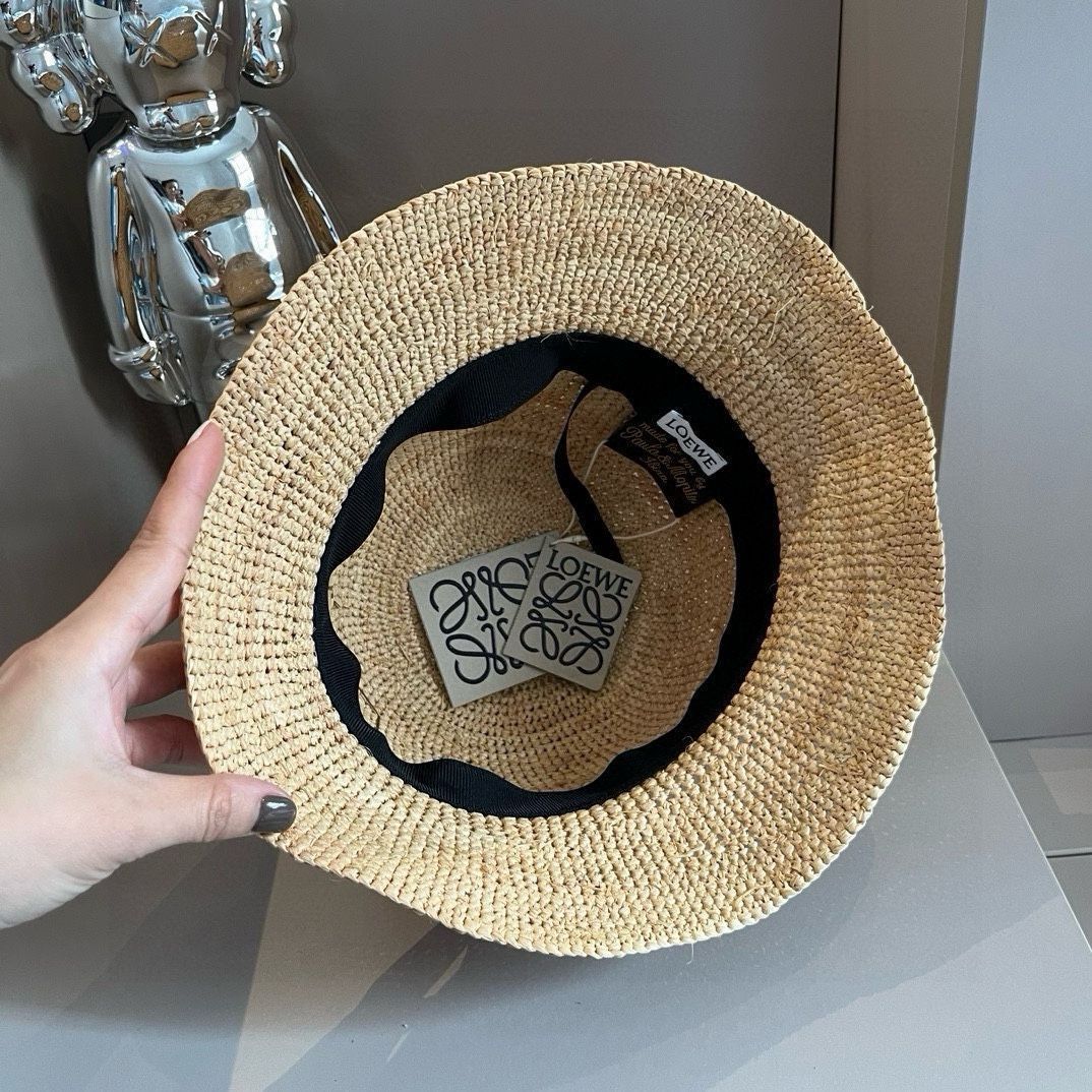 ◆◆VIP◆◆ LOEWE ロゴ ラフィア ストローハット UNISEX LOEWE(ロエベ) ストローハット(レディース) - 海外通販のBUYMA