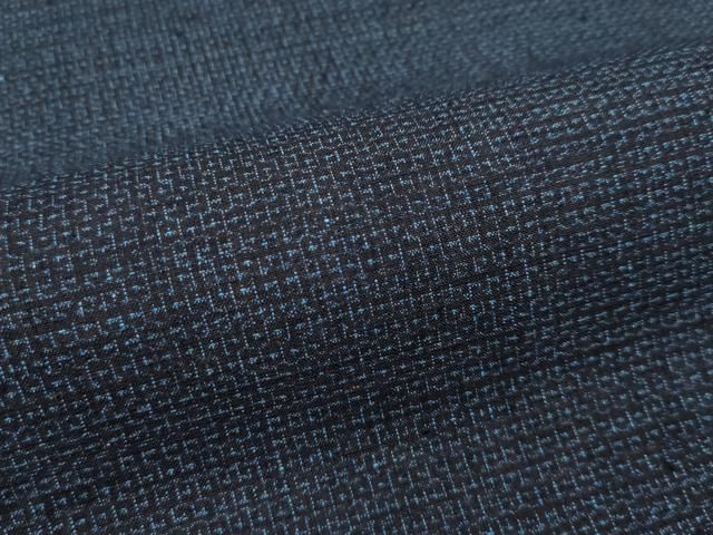 平和屋本店□極上 男性 本場結城紬 重要無形文化財 アンサンブル 色無地 黒