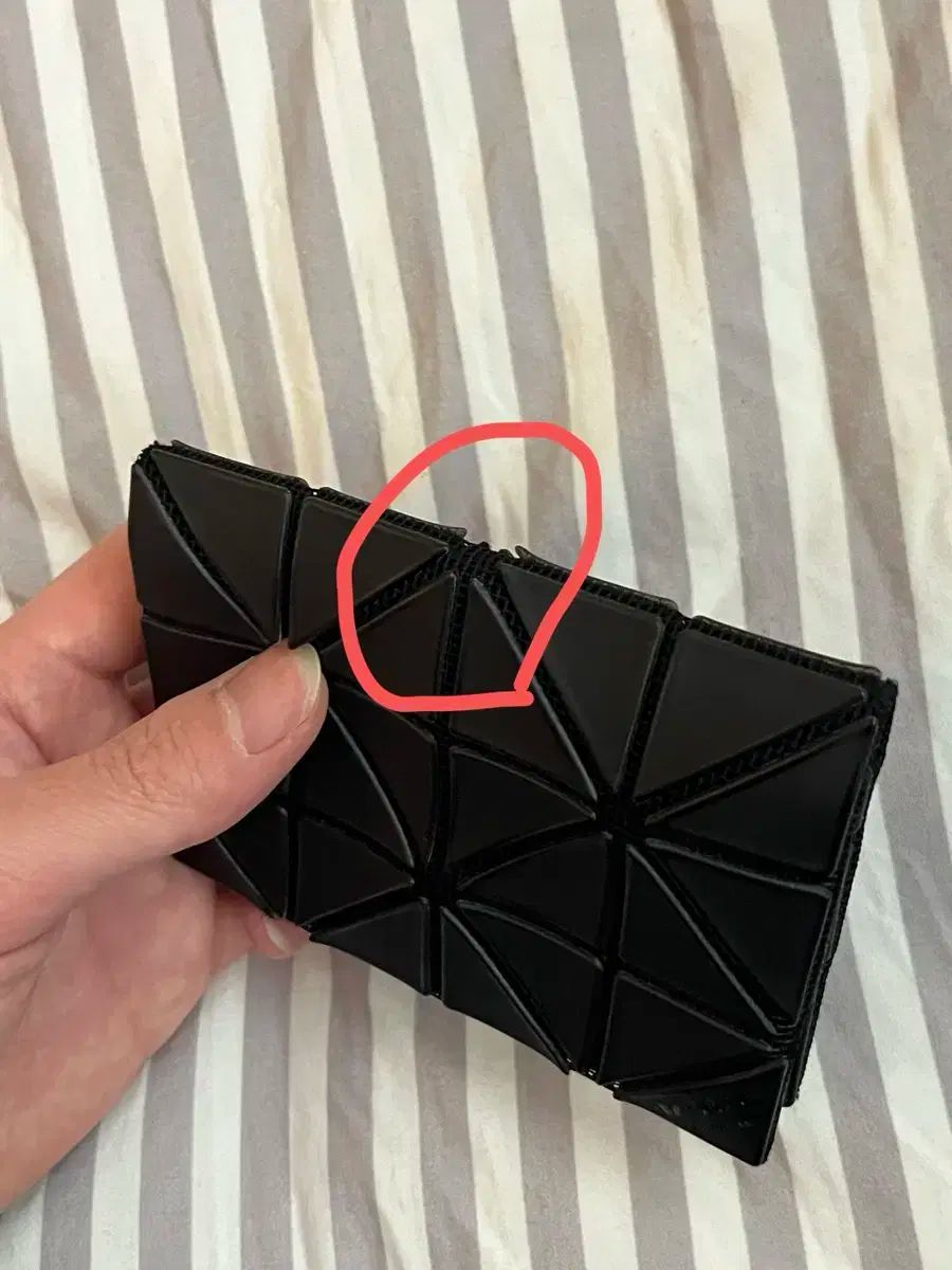 即日発送 BAO BAO ブラック 財布 MIYAKE(バオバオイッセイミヤケ) ISSEY 小物