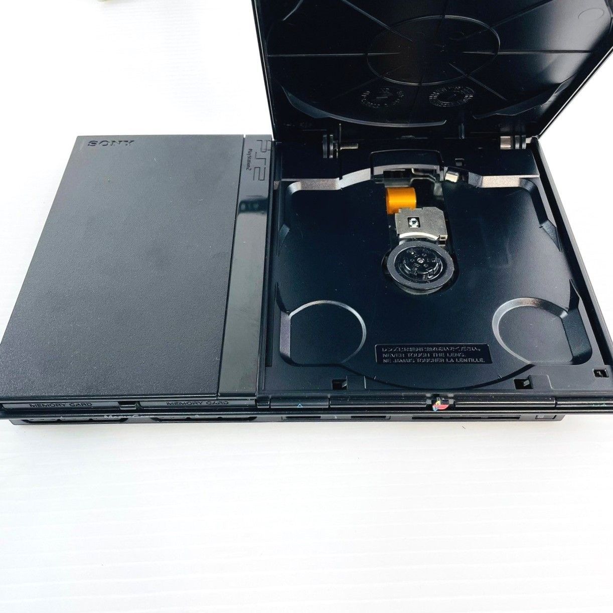  SONY PS 2 本体 セット 一式 SCPH 70000 ブラック 黒 薄型 コントローラー ケーブル アダプター 箱 コントローラー 周辺機器