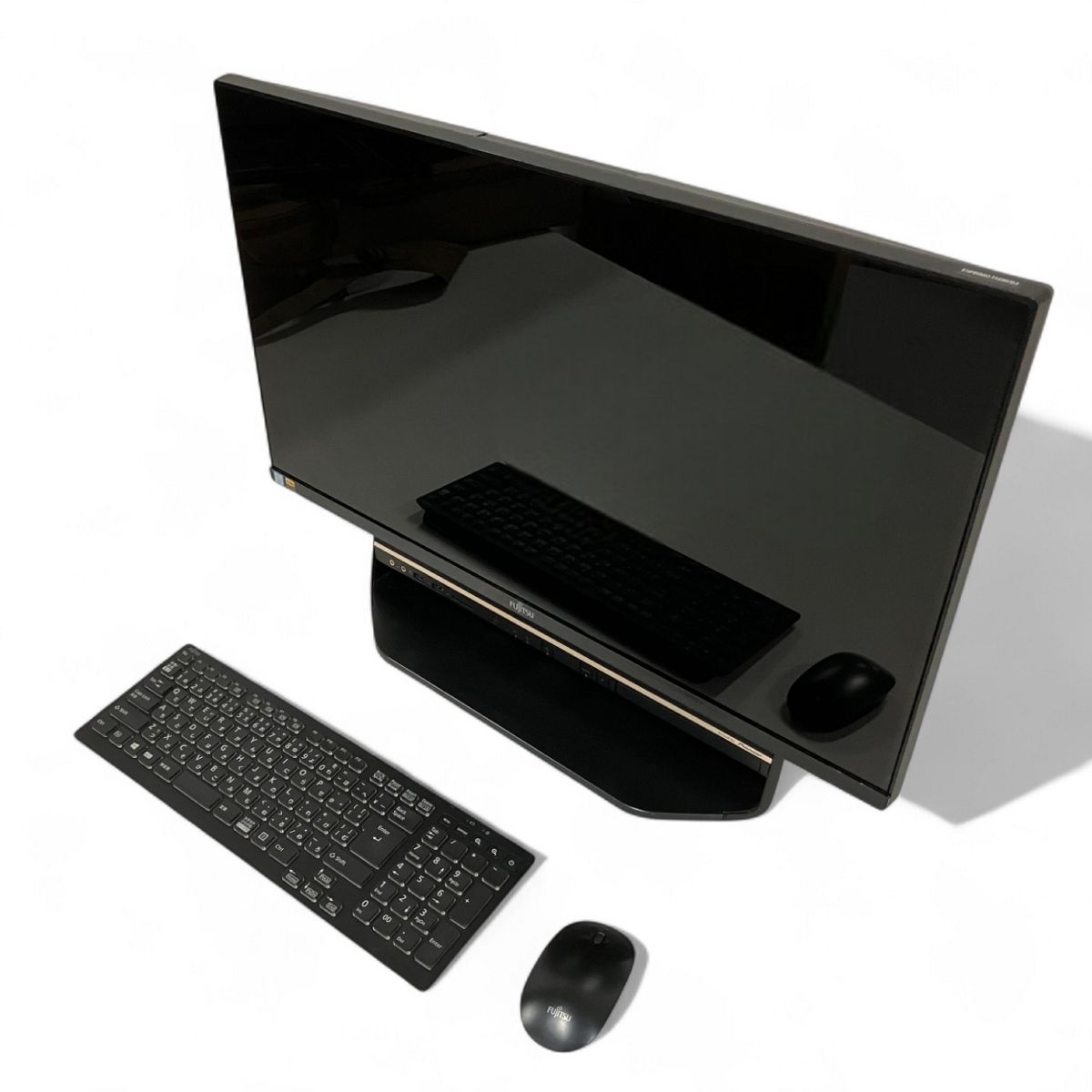 Windowsデスクトップ ESPRIMO FH i7-7700HQ/8GB/1TB HDD ESPRIMO FH i7-7700HQ/8GB/1TB HDD 富士通 ESPRIMO FH77/C2 23.8