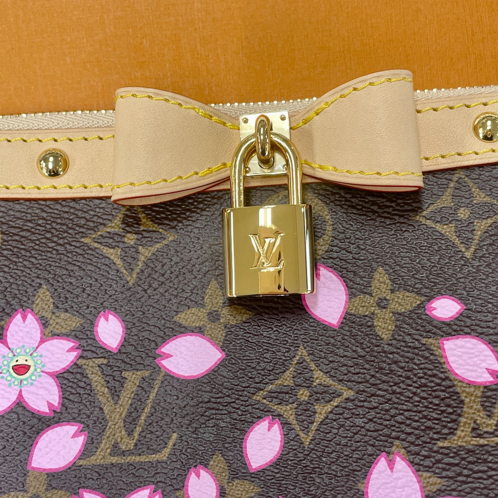 新品 ルイヴィトン 村上隆 LV × TM ポシェット・アクセソワール