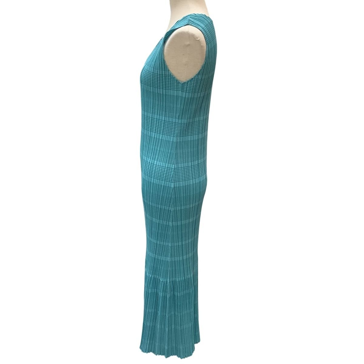 ISSEY MIYAKE イッセイミヤケ ワンピース 青 2011525A0036 楽天市場】【中古】 イッセイミヤケ フェットISSEY MIYAKE FETE