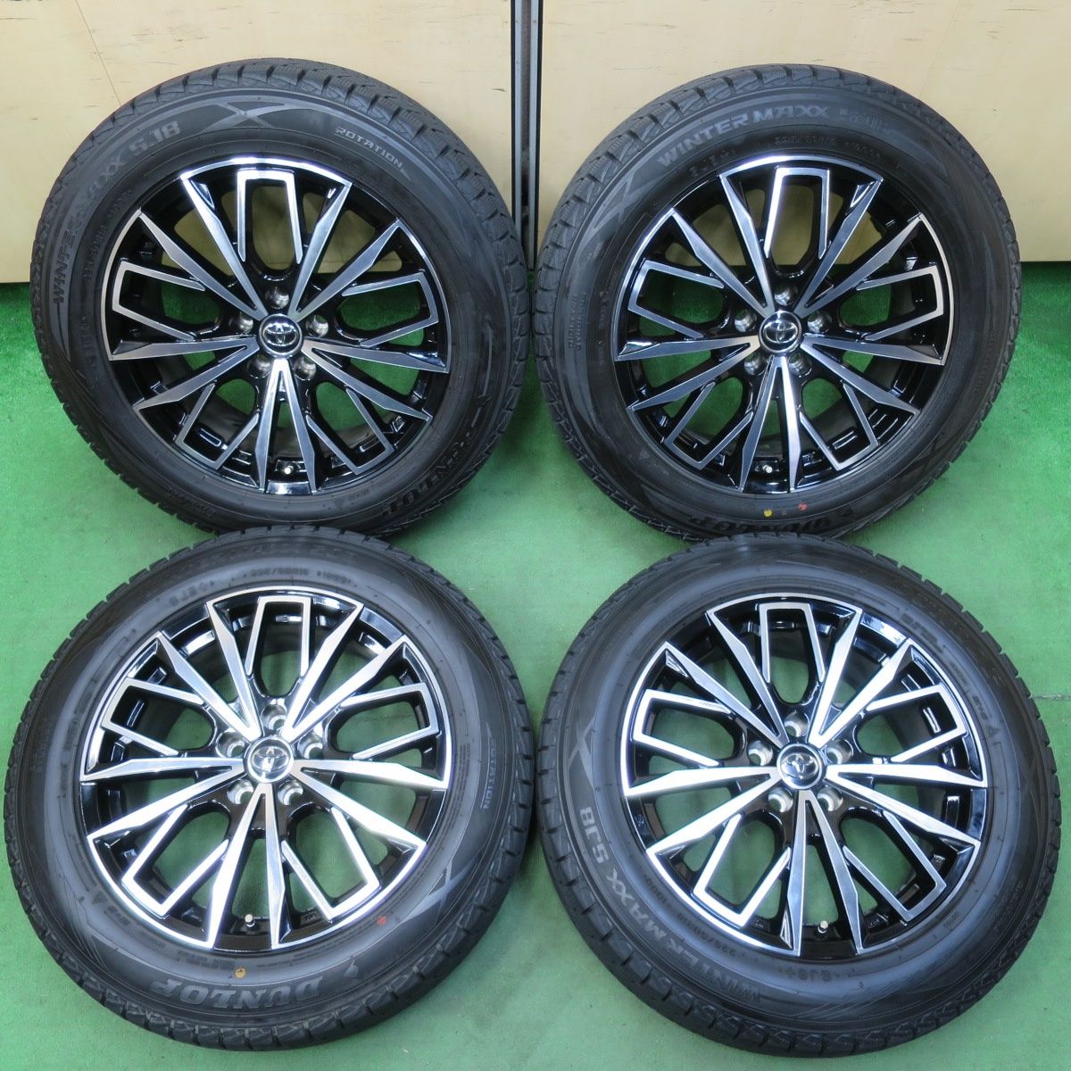 [送料無料] バリ溝！21年！キレイ！9分LEHRMEISTER レアマイスター L-F FIRST 225/60R18 スタッドレス ダンロップ ウインターマックス SJ8+ トヨタ PCD114.3/5H4112205イス