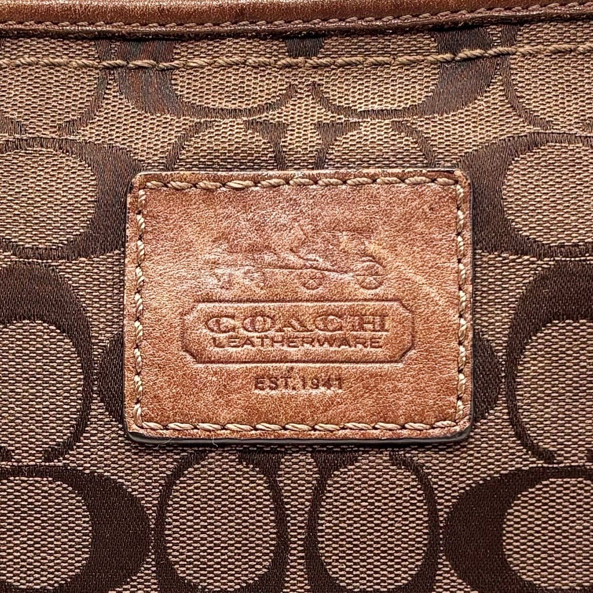 美品 正規品 コーチ COACH シグネチャー ショルダーバッグ キャンバス 茶 ✨良品✨ COACH コーチ シグネチャー ショルダーバッグ