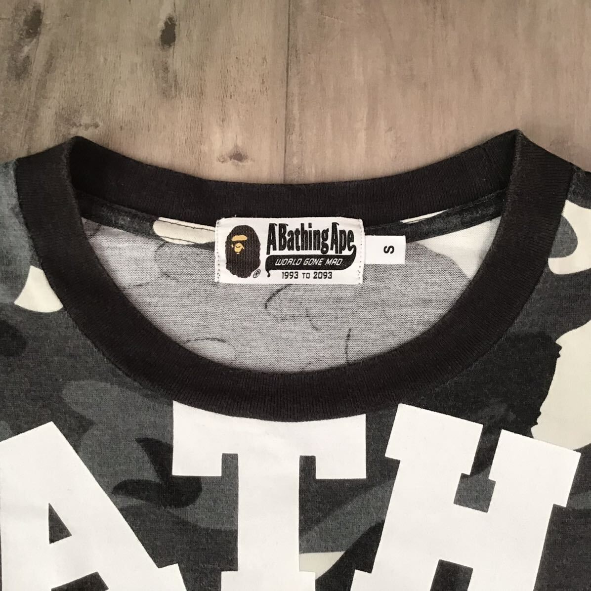 ☆蓄光☆ City camo Big college logo Tシャツ Sサイズ a bathing ape