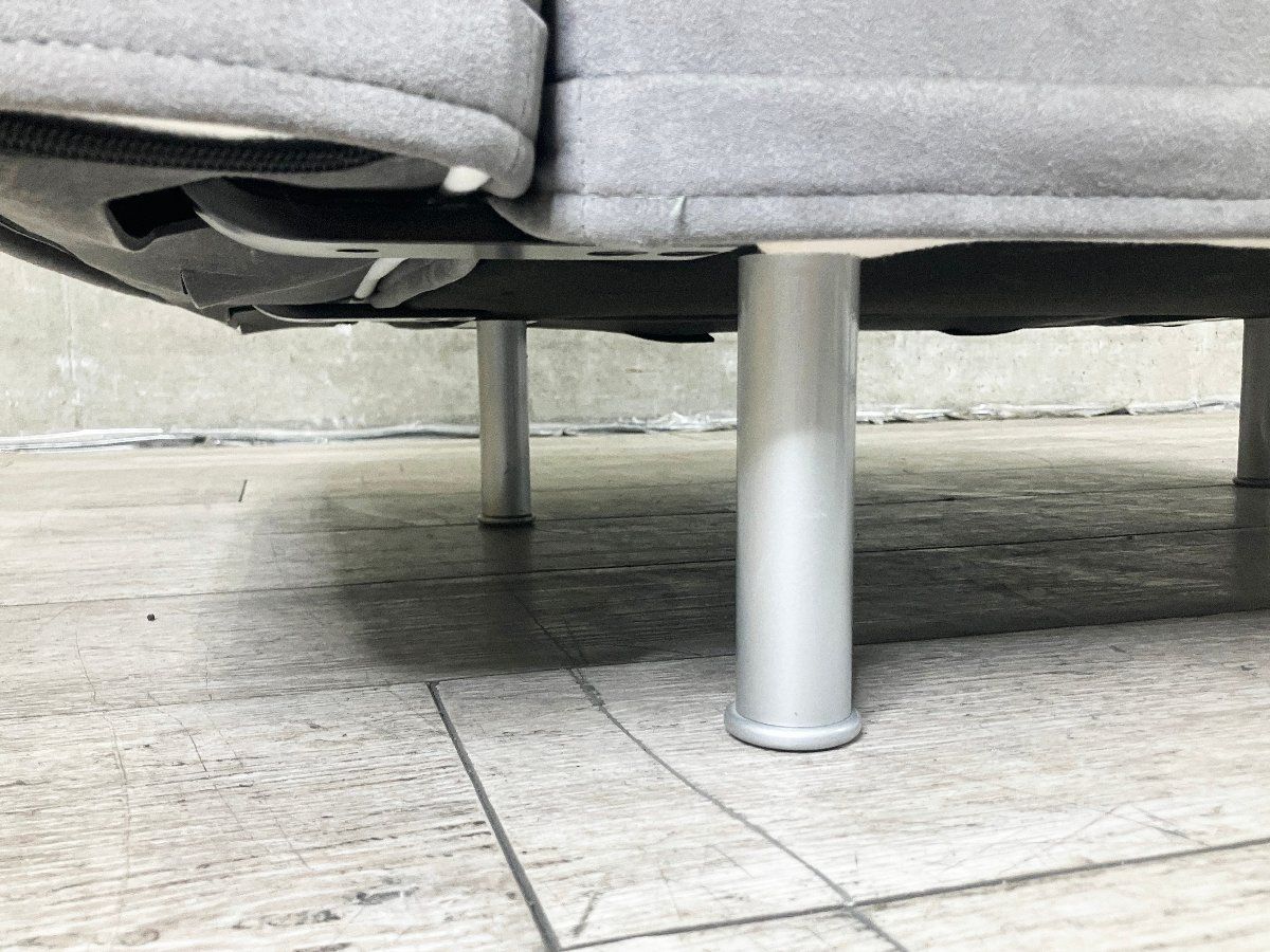 横丁の cassina IXC カッシーナ イクスシー グランダンゴロ 1Pソファ グレー フランチェスコ ビンファレ 週末価格