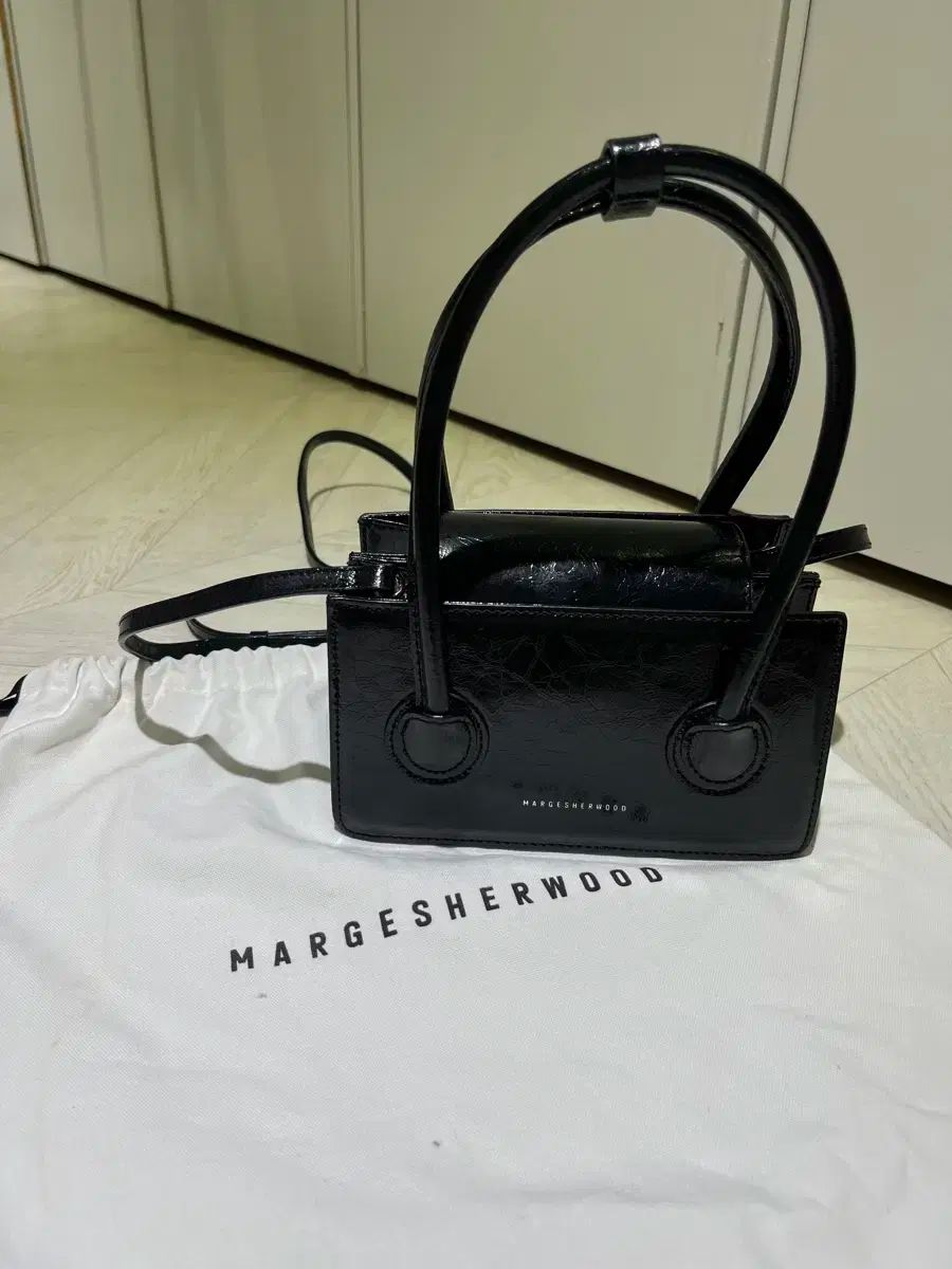MARGESHERWOOD グランマミニバッグ ブラック