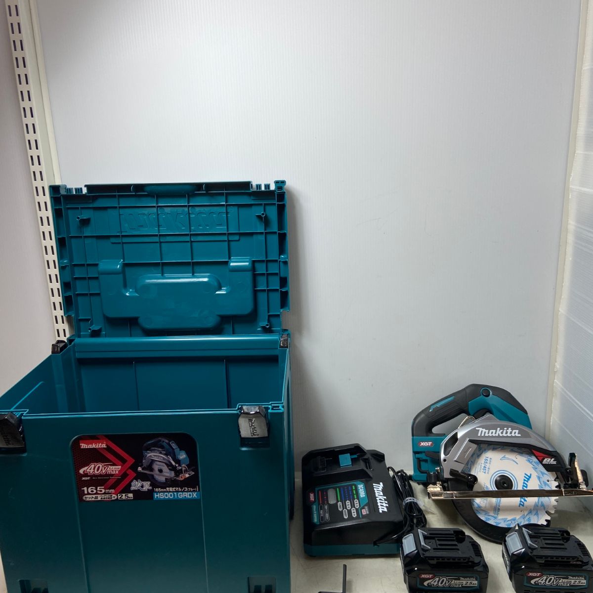 ΦΦMAKITA マキタ 165mm 40V 充電式マルノコ HS001G ブルー