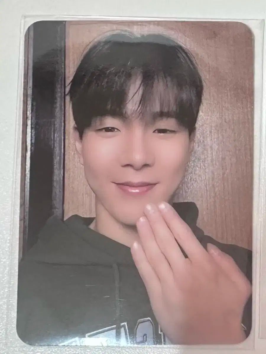 MONSTA X(モンスタエックス・モネク) ショヌ(SHOWNU) トレカ MONSTA X