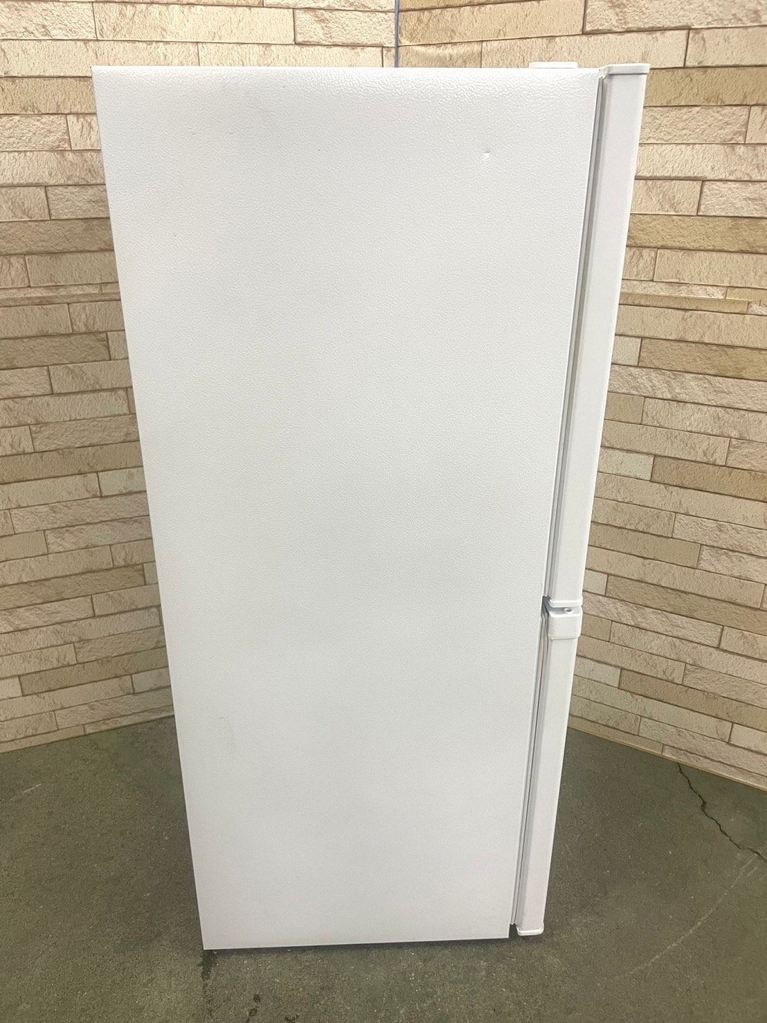 高年式‼︎大阪送料無料☆3か月保障付き☆冷蔵庫☆2023年☆アイリス  