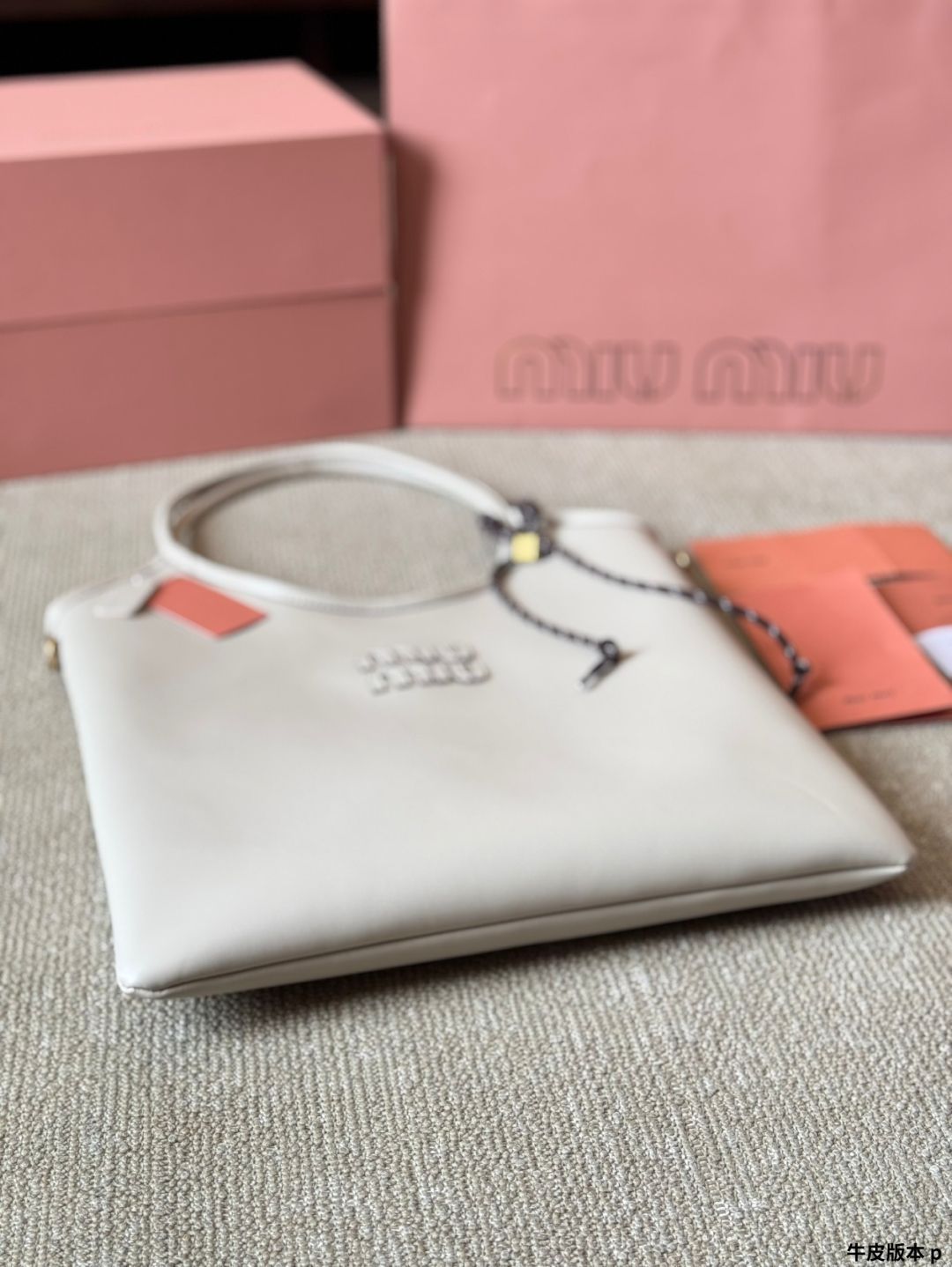 今日特価】MIU MIU 2024 New Tote Bag ミュウミュウ トート