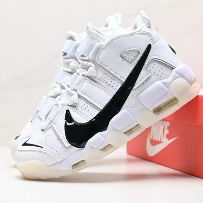 ナイキNike Air More Uptempo 