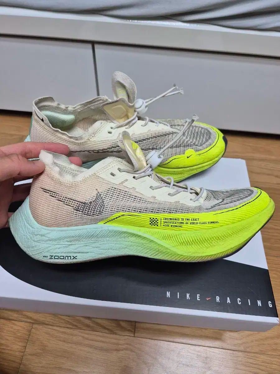 ナイキヴェイパーNEXT％25㎝新品 ヴェイパーフライ ネクスト％ 3」の