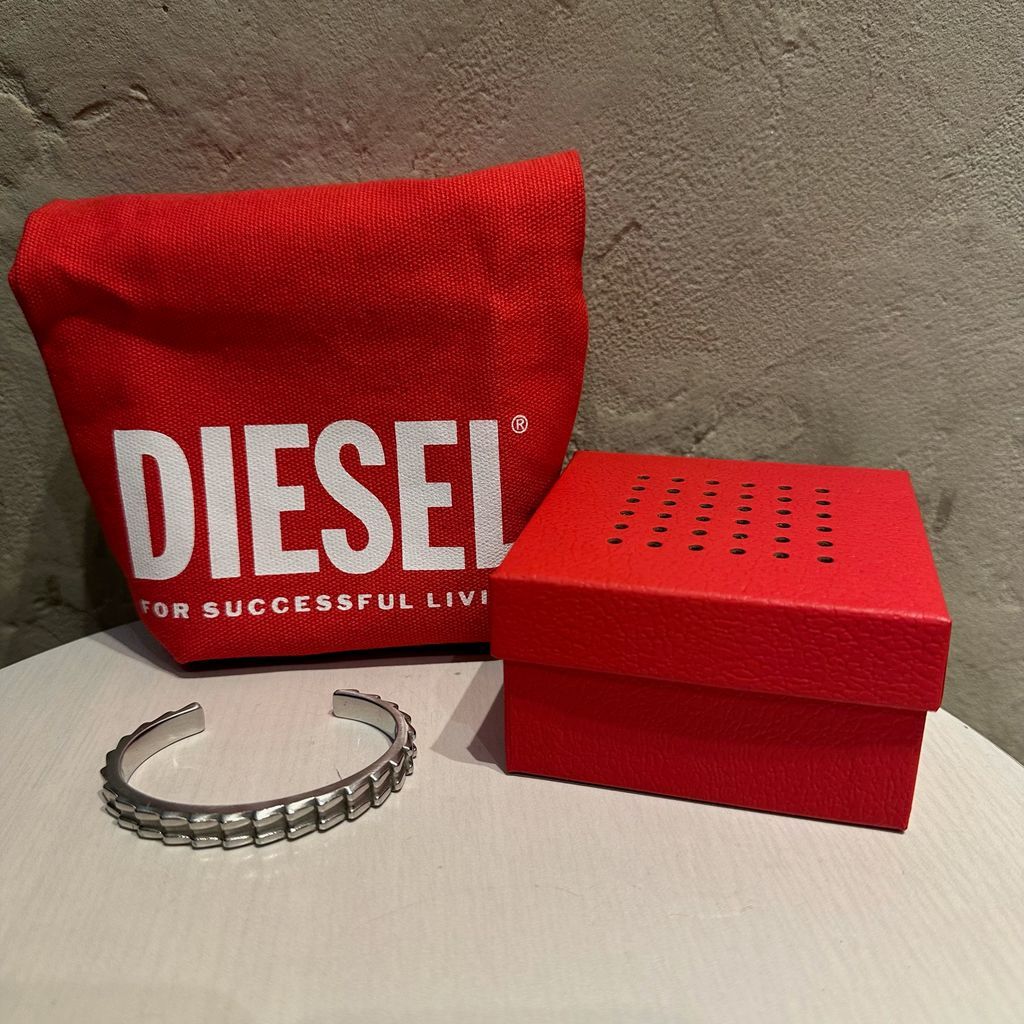 DIESEL ディーゼル Steel Bracelet ブレスレット シルバー size OS 代官山A06