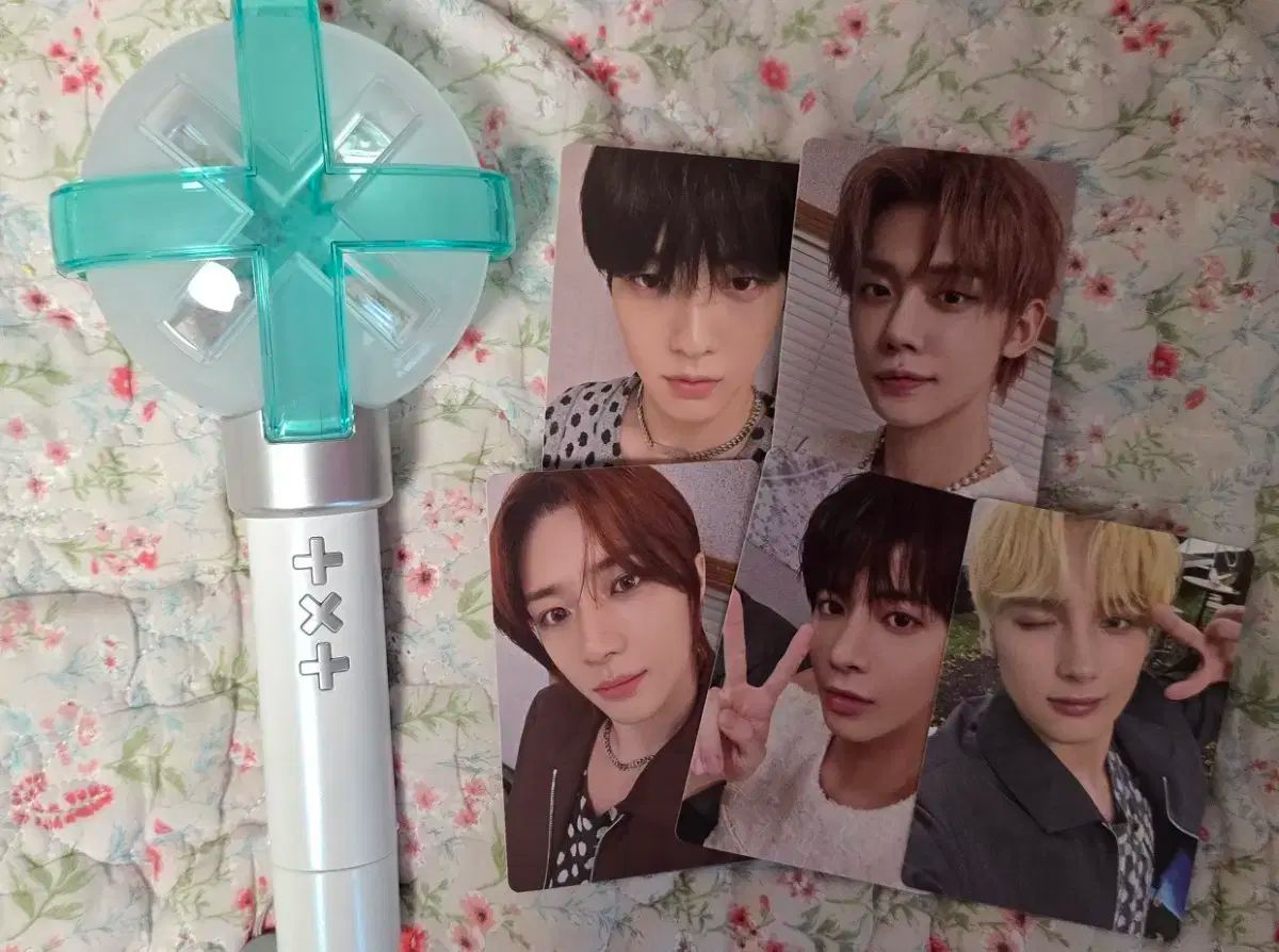 TOMORROW X TOGETHER ペンライトver2 MOA棒 公式 TOMORROW X TOGETHER