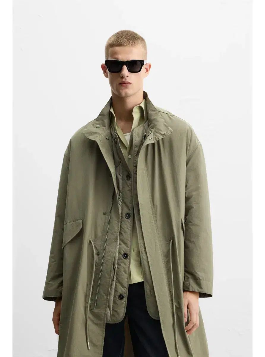 ザラ オーバーサイズ トゥーインワン マウンテンパーカー