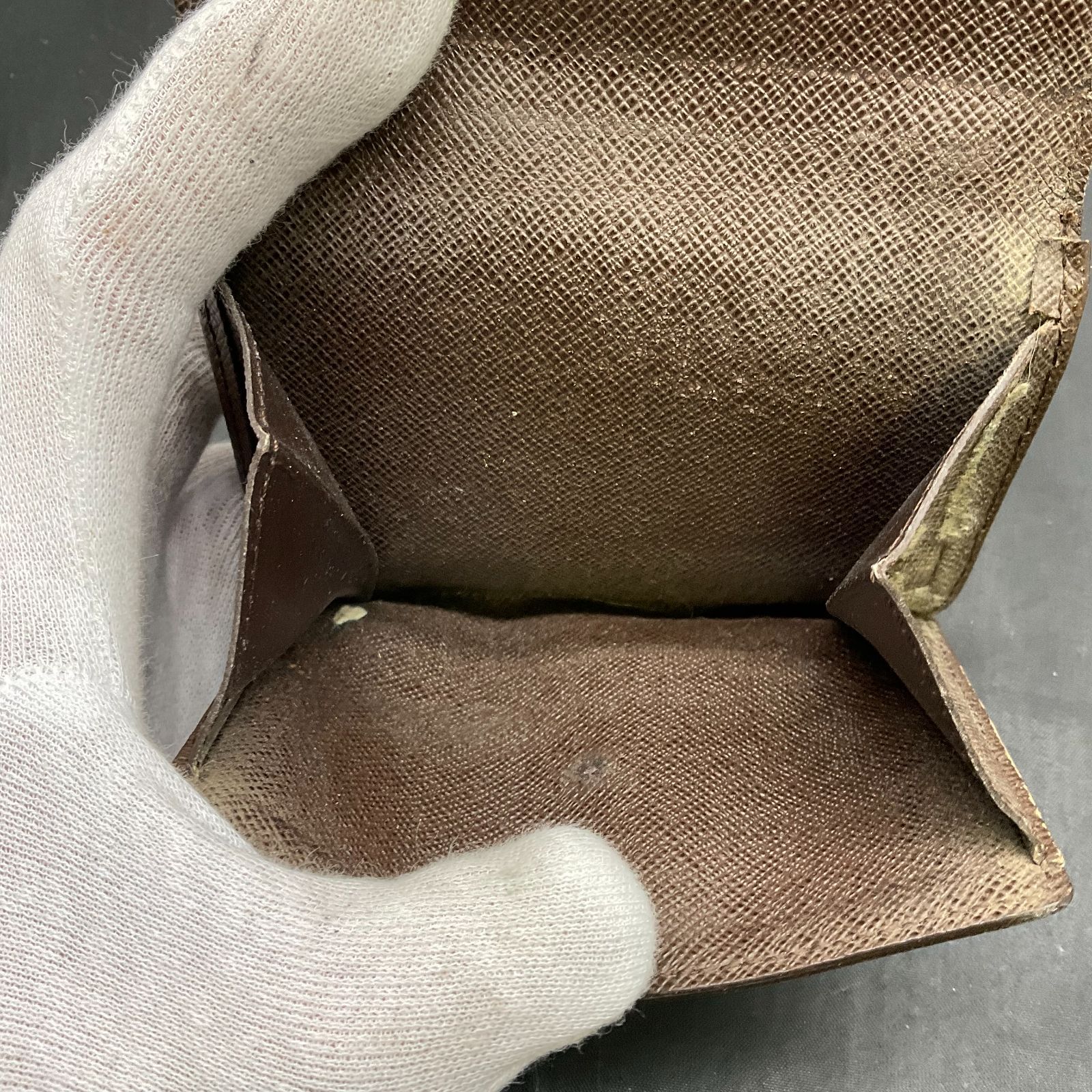 ポルトモネビエカルトクレディ