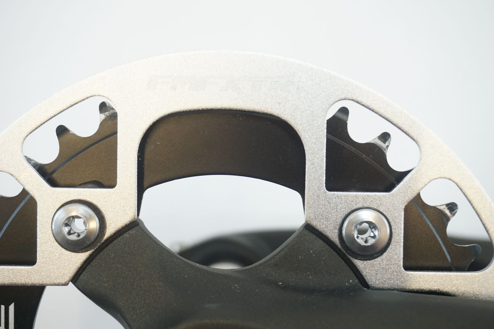シマノZEE クランク Shimano ZEE FC-M640 Crankset - 170mm, 10-Speed, 36t, 104 BCD