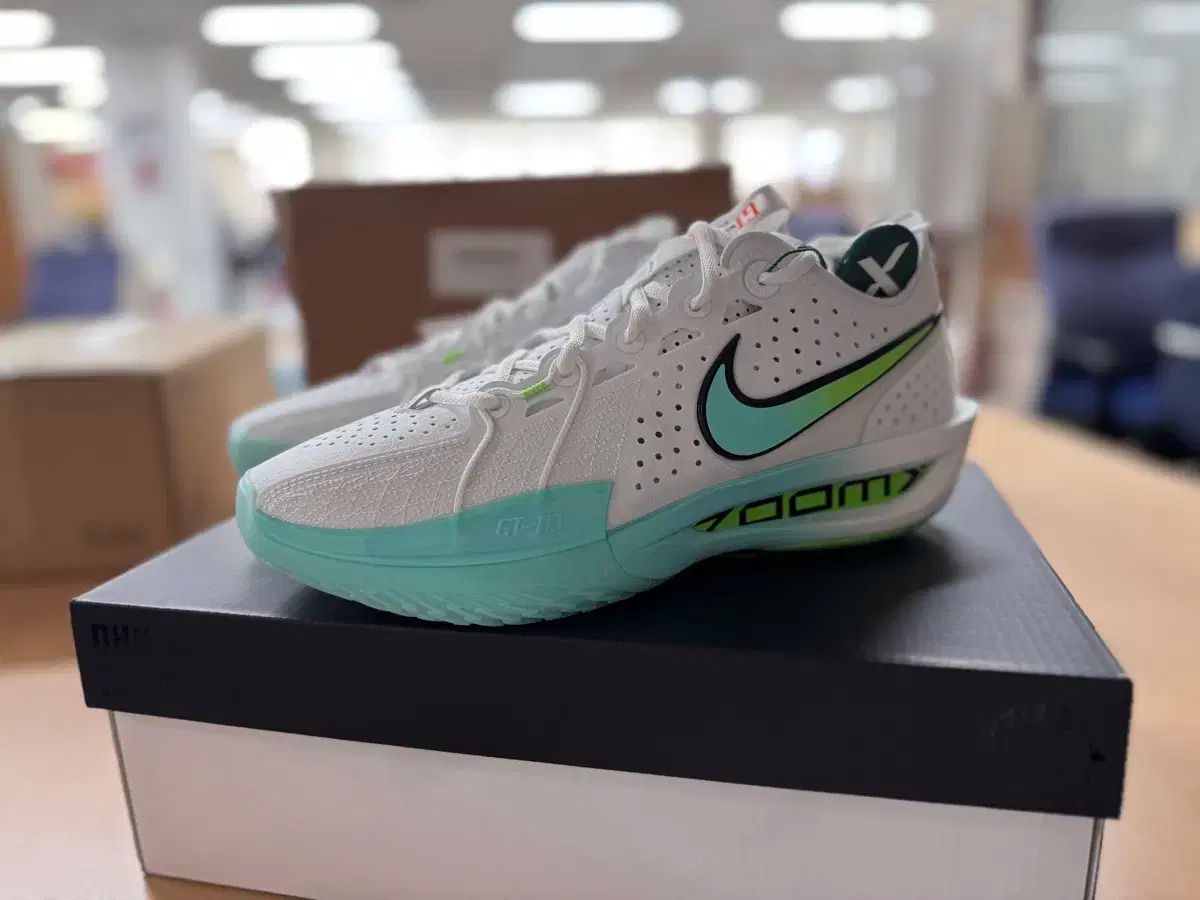 NIKE ナイキ GT カット 3 ホワイト|ミント