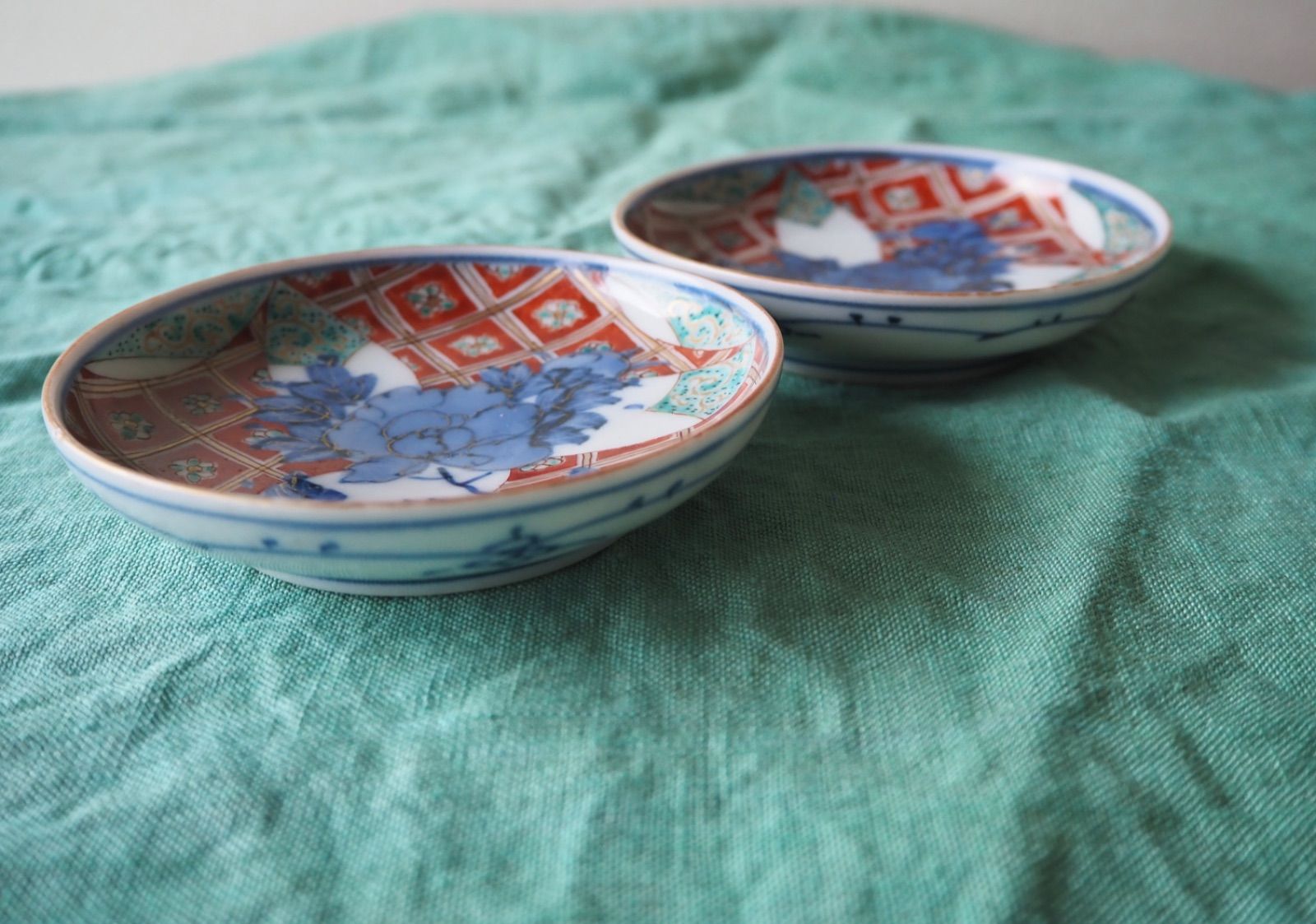 大聖寺伊万里 色絵金彩 小皿 2客セット｜染錦 花格子文 古道具を