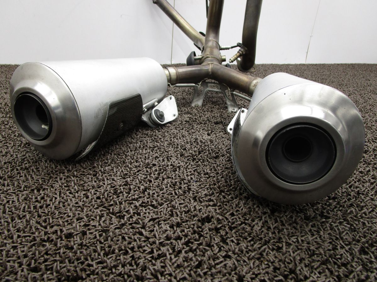 ドカティ M1100S マフラー サイレンサー A6444 ZDMM505AAAB ドゥカティ ZDM1078AC DUCATI モンスター 動画有 FI インジェクション