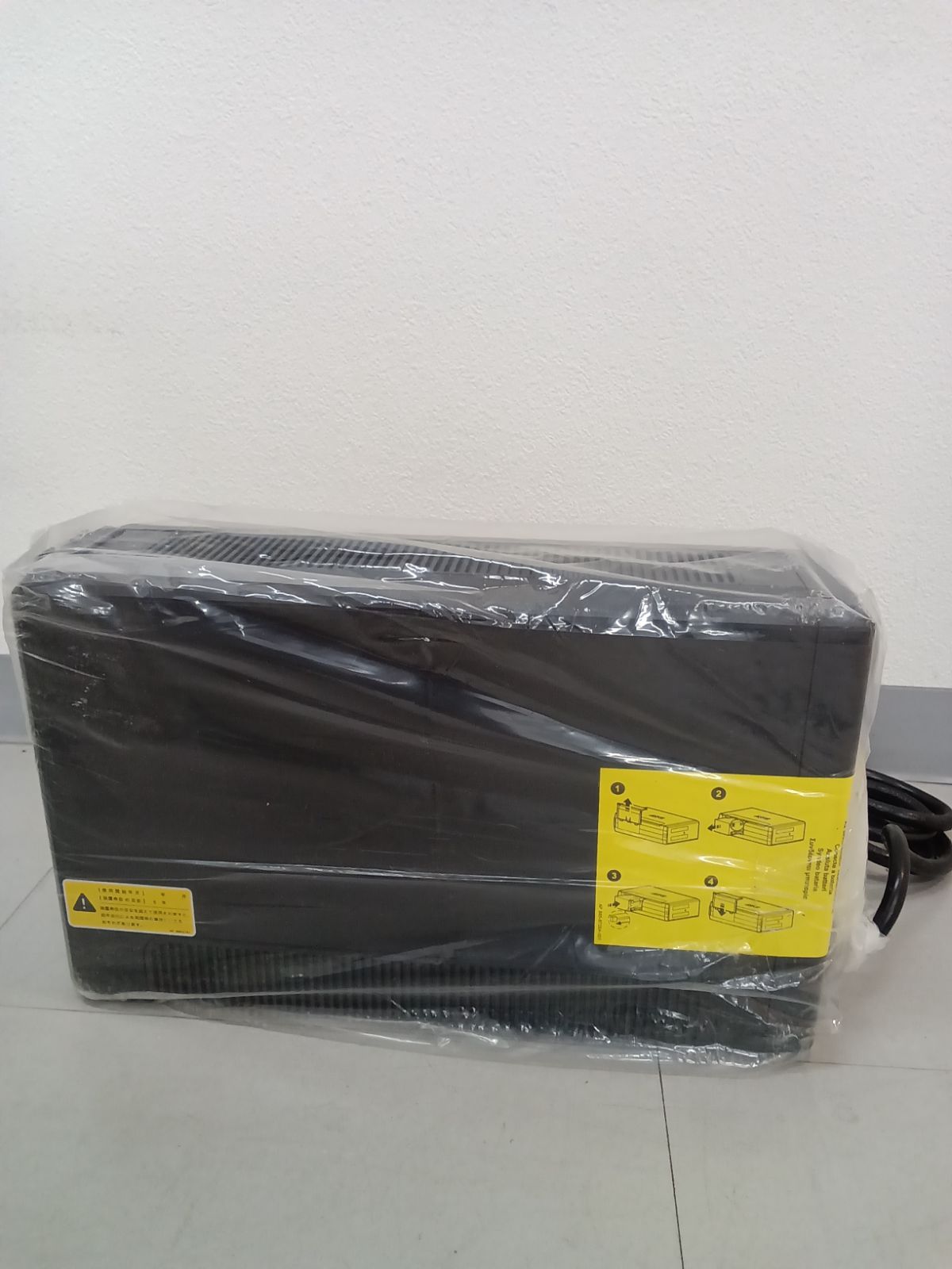 〇 シュナイダーエレクトリック APC 無停電電源装置