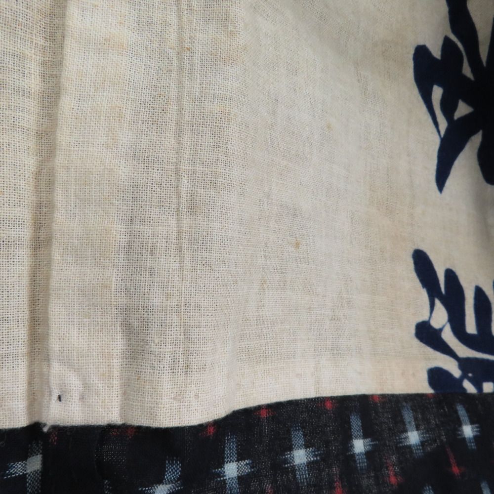 木綿着物 アンティーク 木綿 単衣 絣模様 バチ衿 紺色x赤色x白色