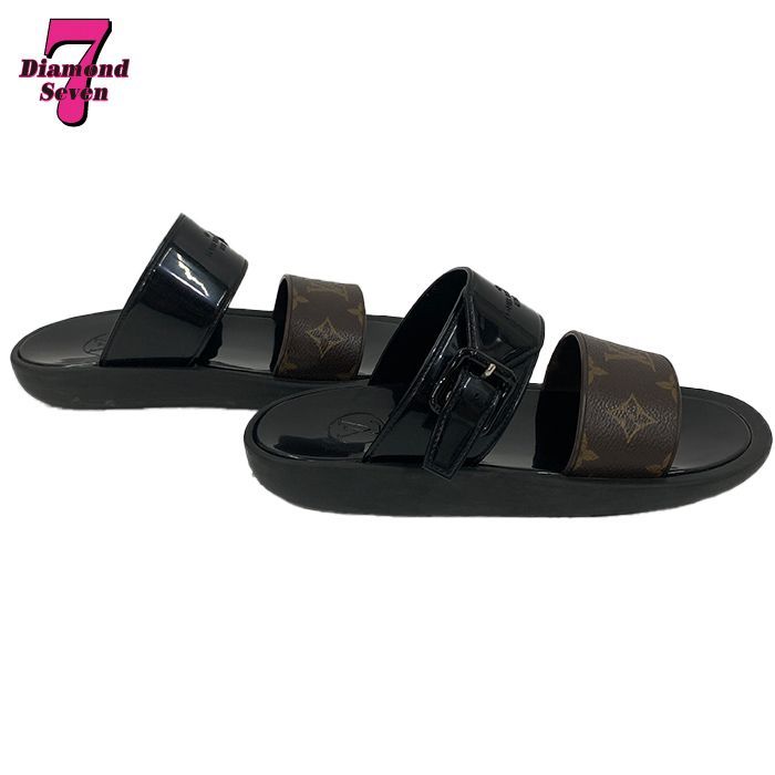 Louis Vuitton ブラックレザーサンダル LOUIS VUITTON ブラックレザーサンダル LOUIS VUITTON ルイ ヴィトン
