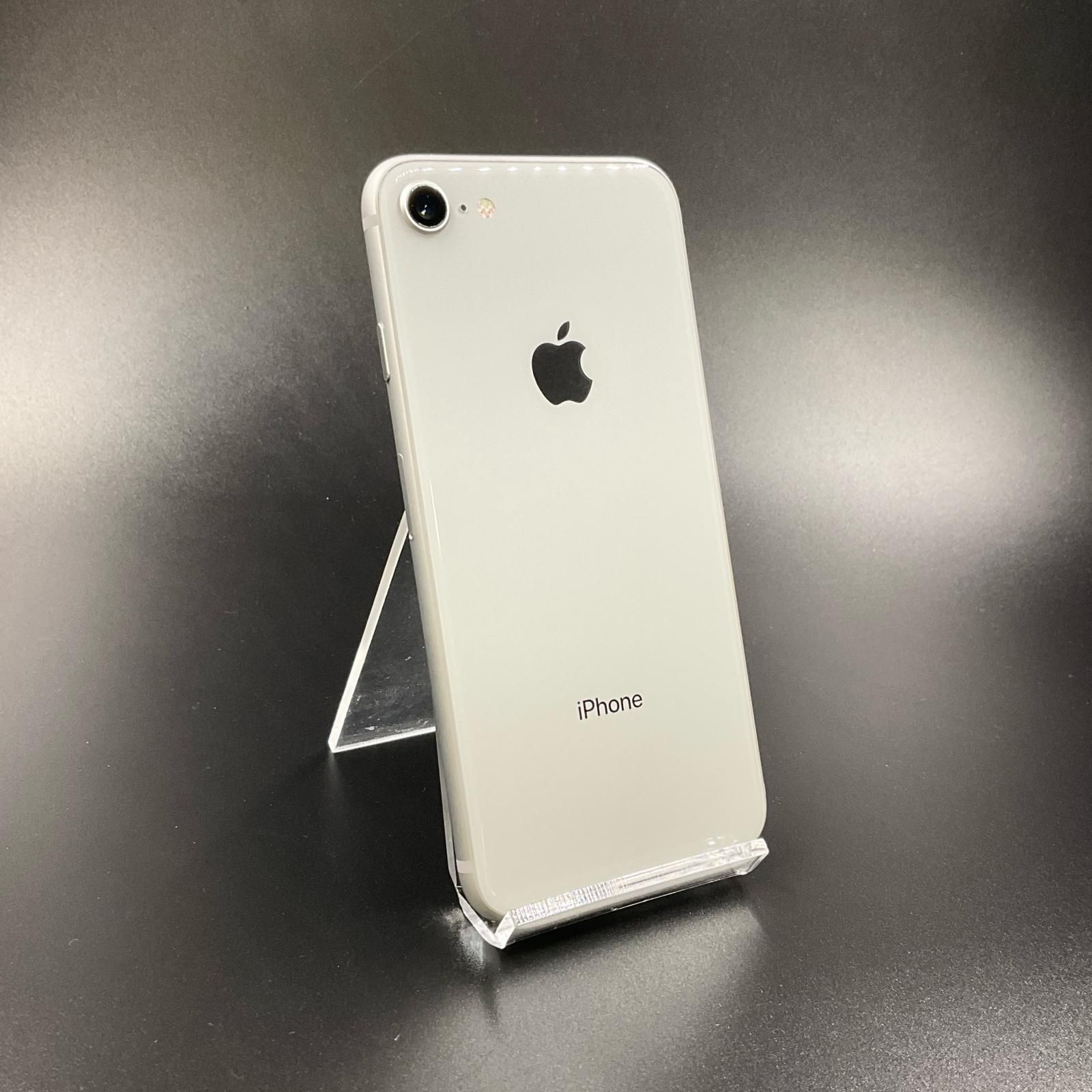 スマートフォン・携帯電話 Apple iPhone 8 シルバー 本体 docomo