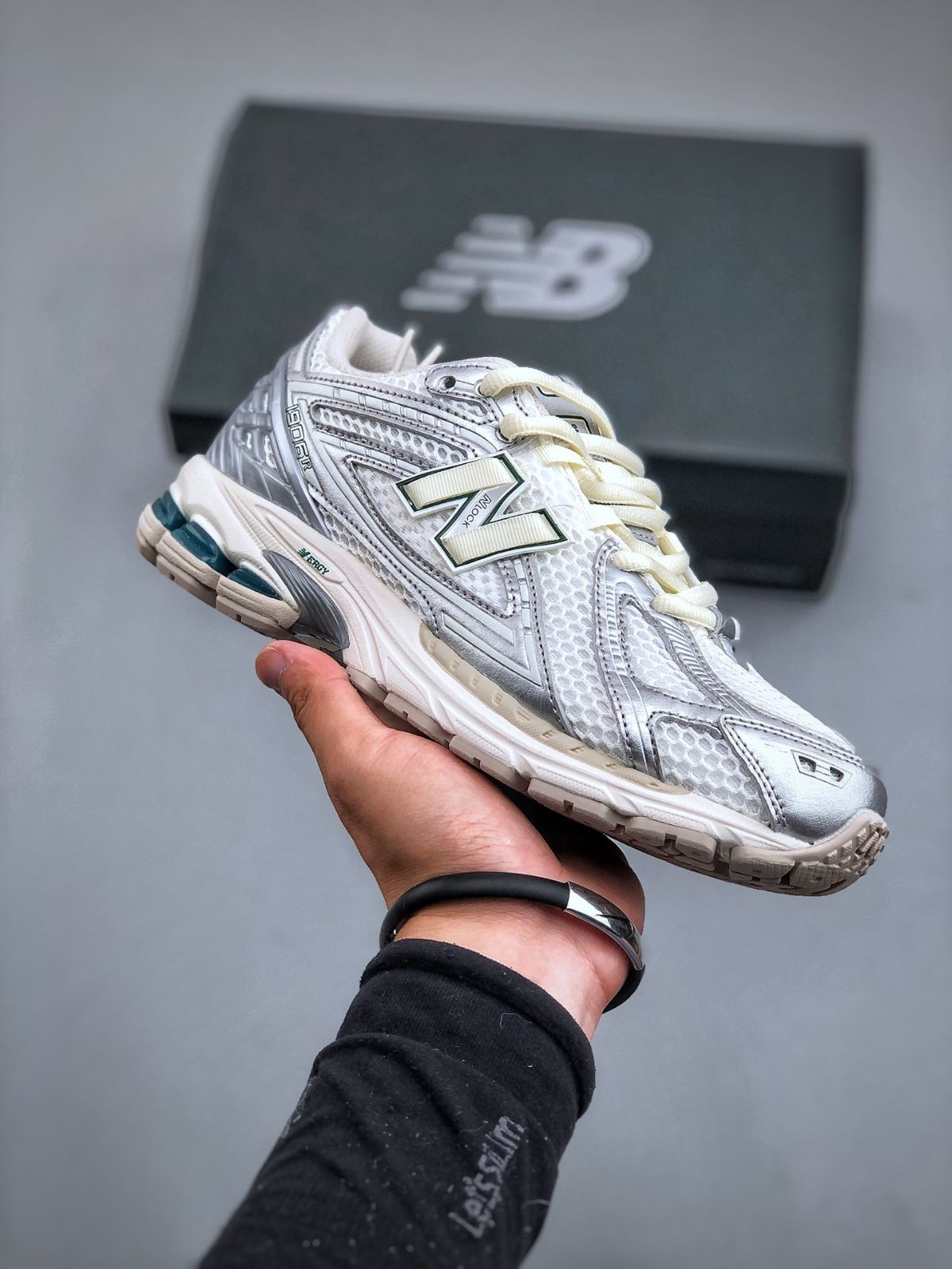 NEW BALANCE m1906ree