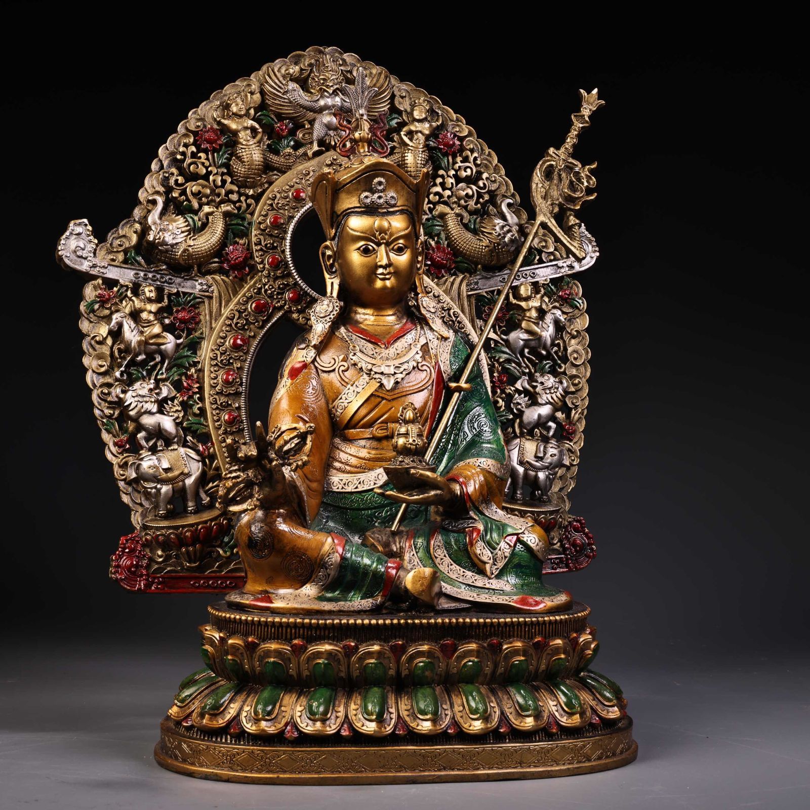 館蔵品 仏教仏像 希少造型 做工精緻 珍蔵 収蔵