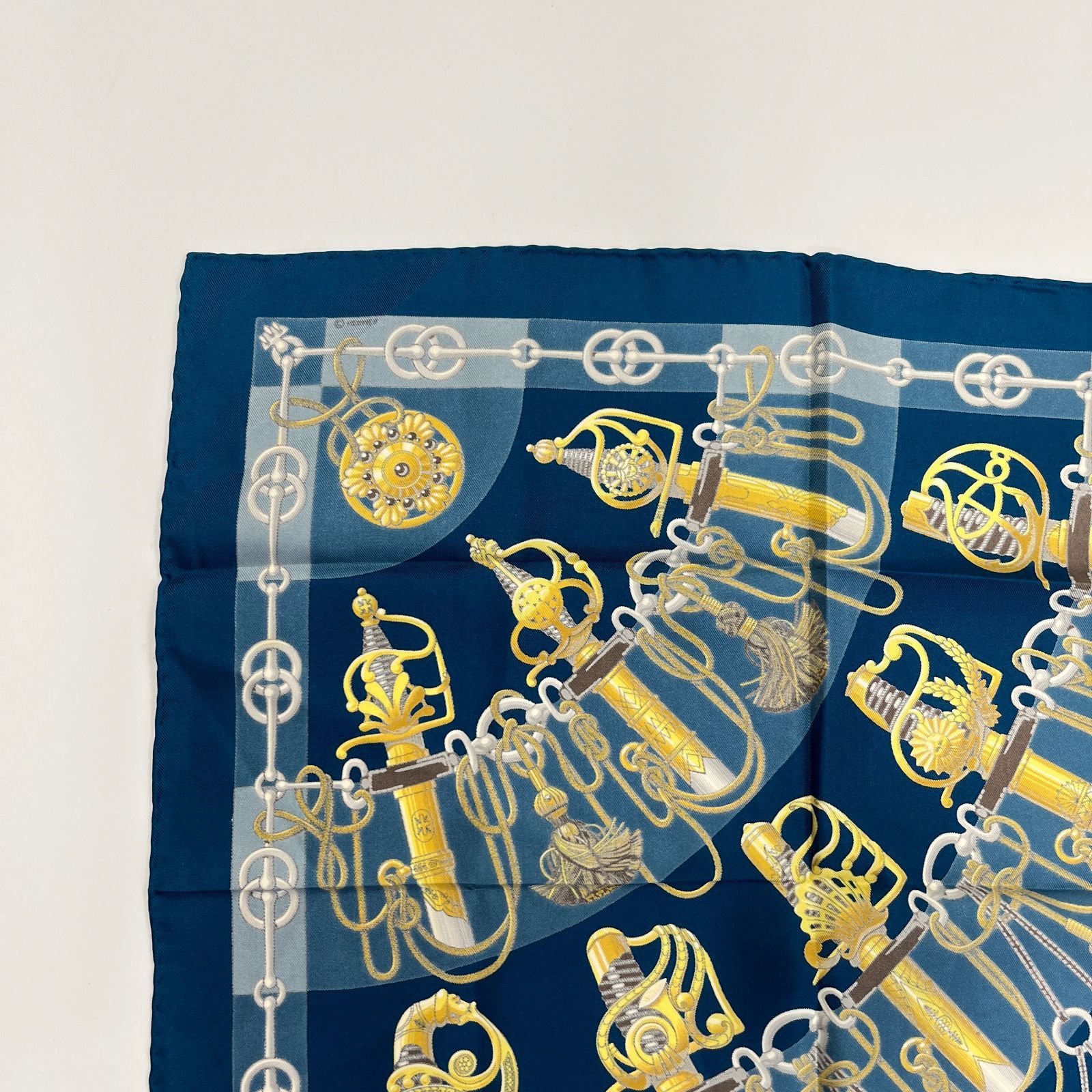 中古】HERMES エルメス スカーフ シルク マルチカラー