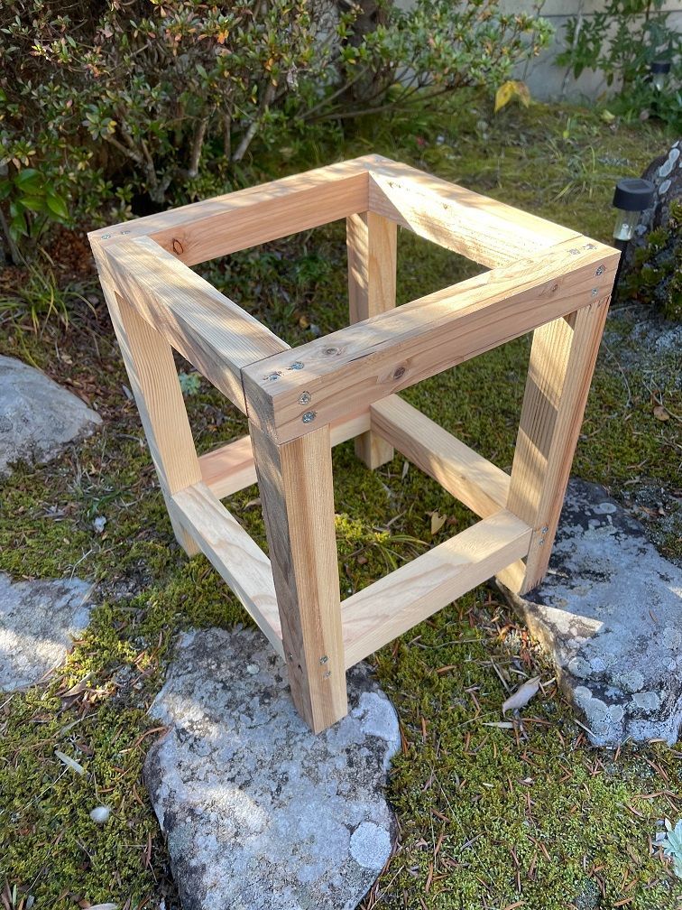 日本蜜蜂 重箱用巣箱台 29cm用 日本蜜蜂 29cm用 重箱用巣箱台