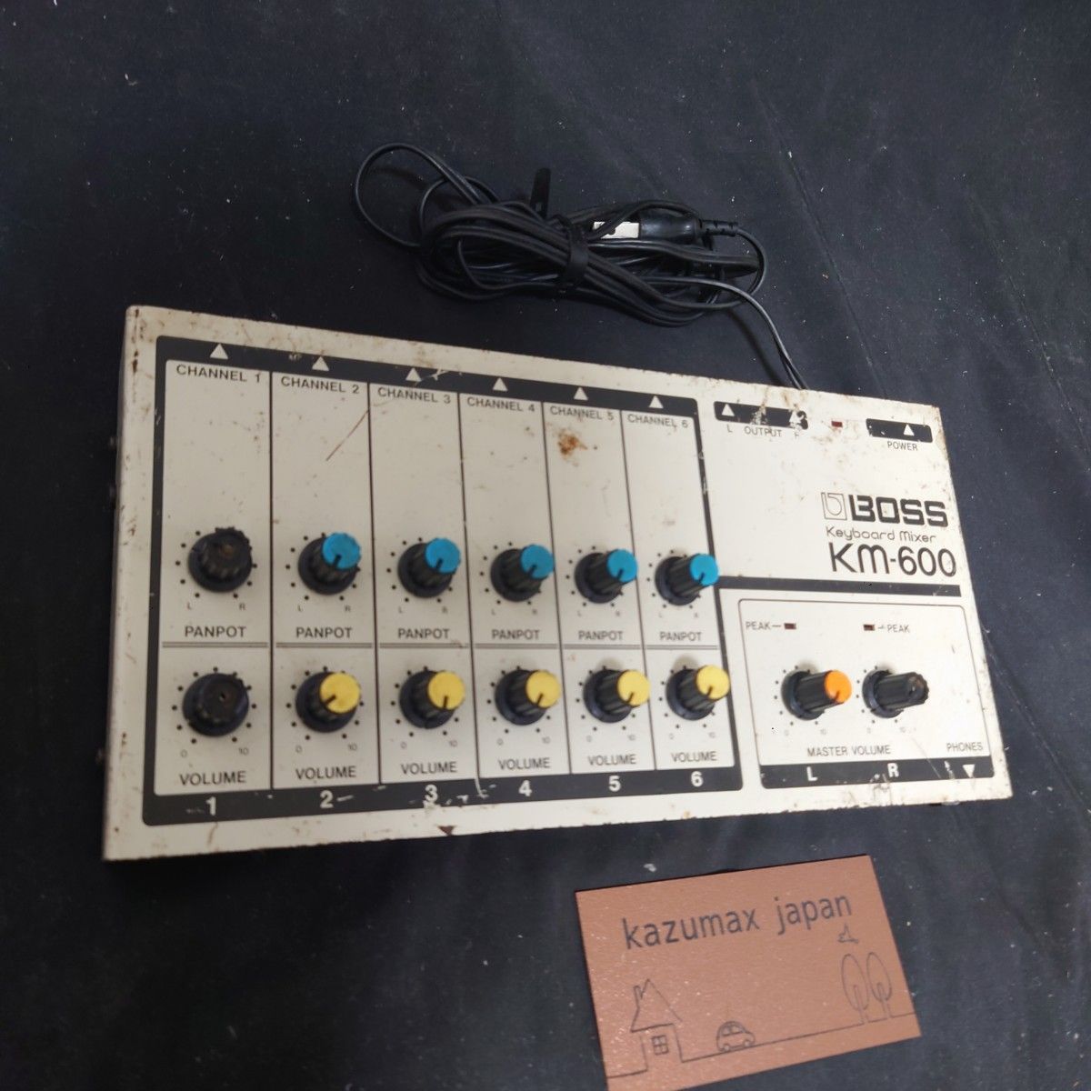 Boss KM-400 Keyboard Mixer ミキサー