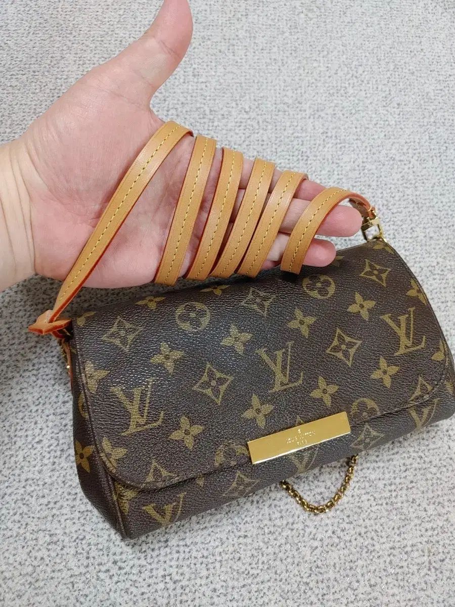 Vuitton