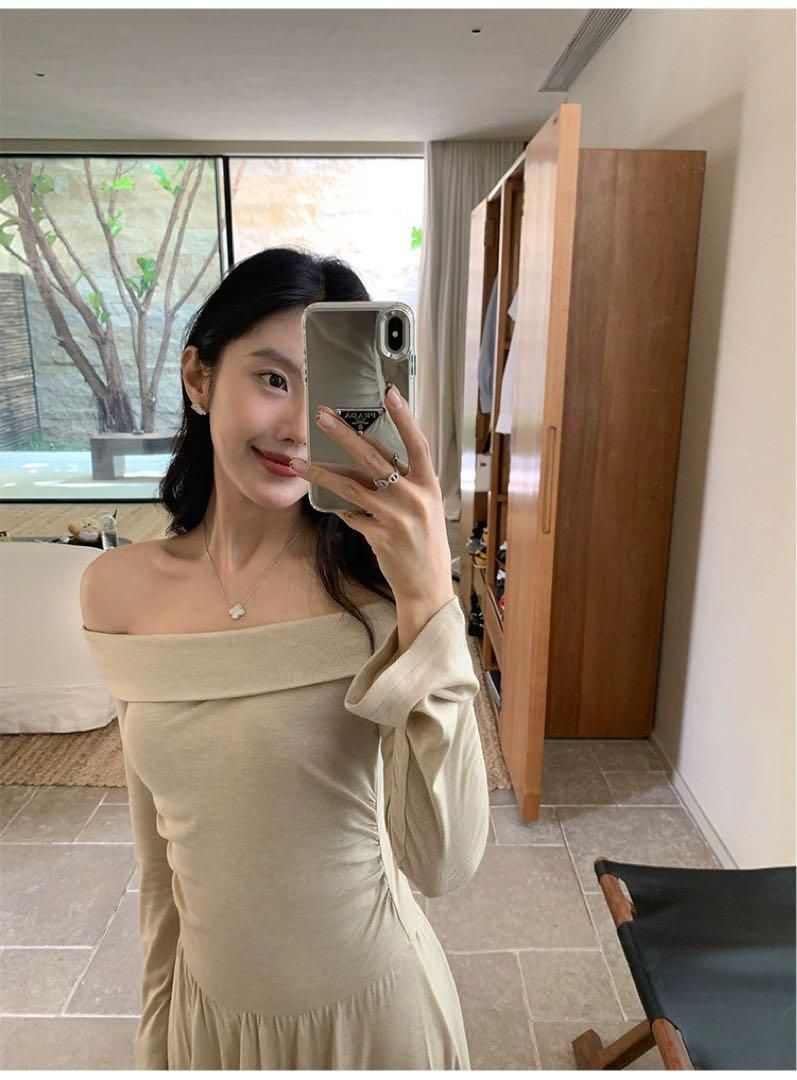 ワンショルダーミニドレス