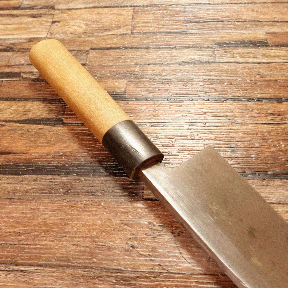 杉本 出刃包丁 研ぎ済 水牛柄 ハガネ 150mm - メルカリ
