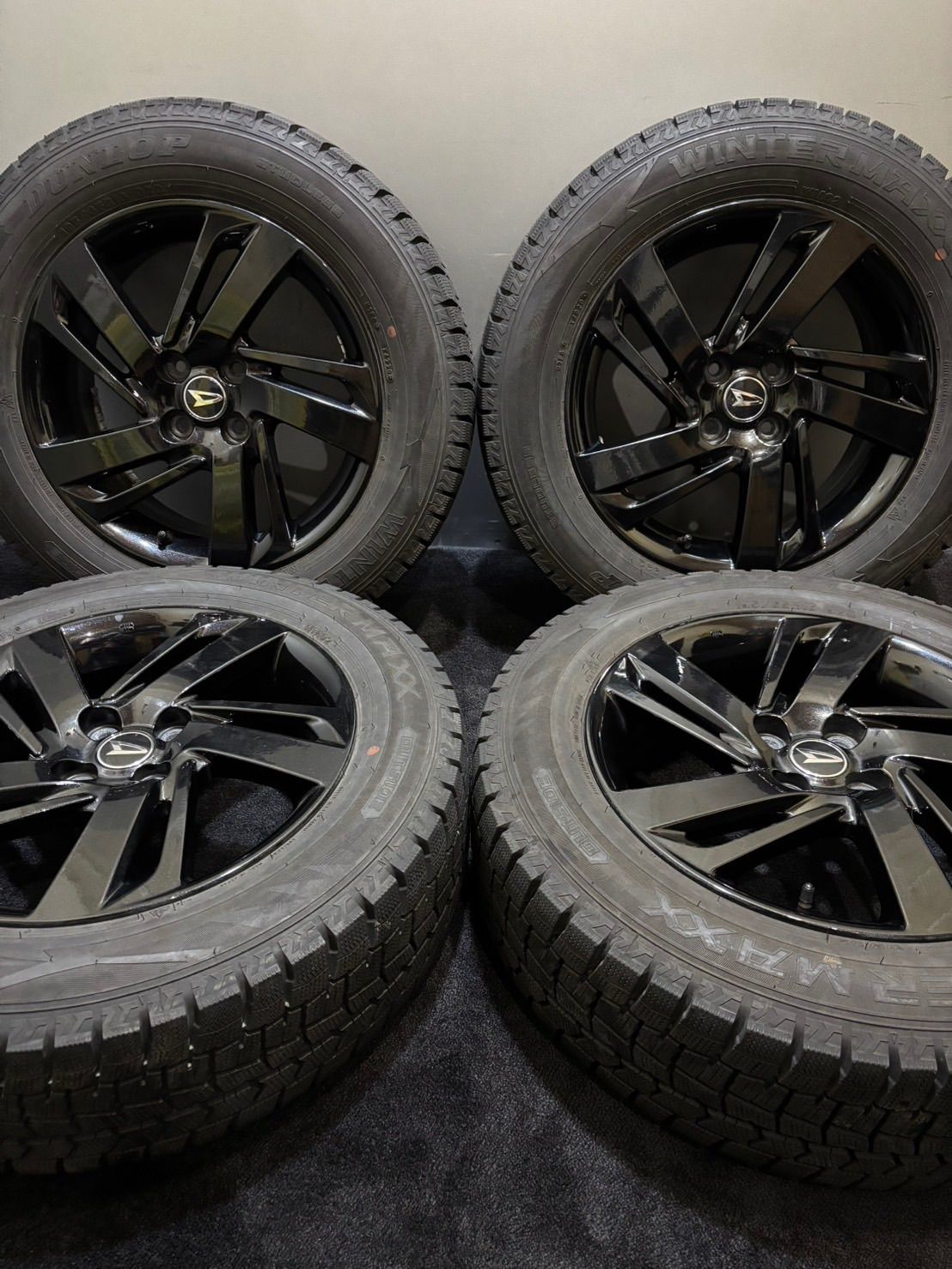 DUNLOP WINTER MAXX WM02 195/65R16 16インチ スタッドレス 4本 21年製