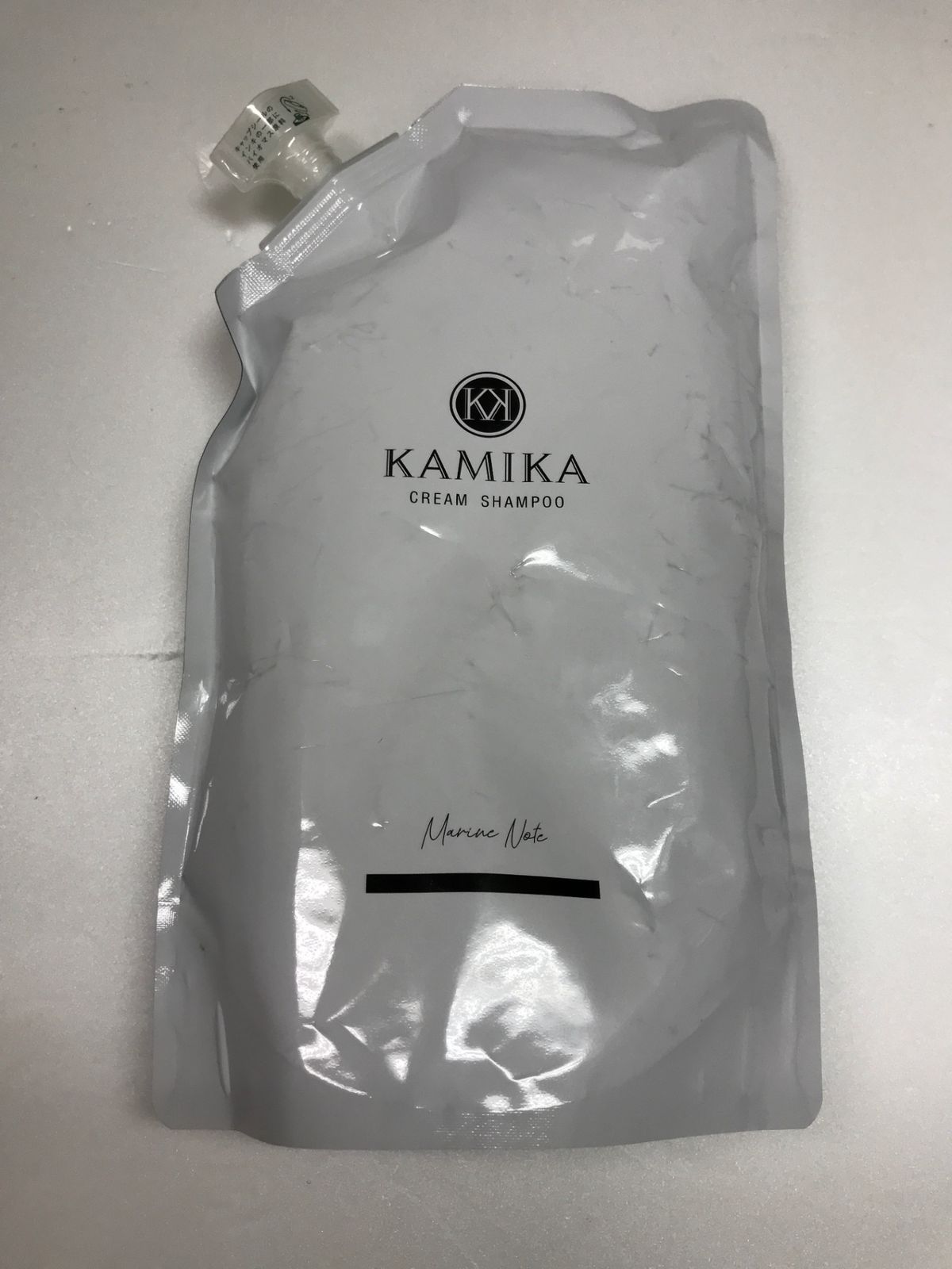 C233　KAMIKA オールインワンクリームシャンプー MN マリンノートの香り 600g 詰め替え用