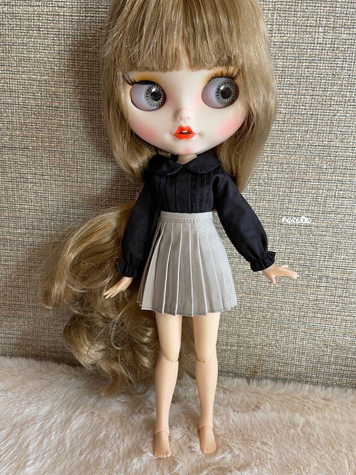 JANAYA ハンドメイド　blytheブライス服　プリーツスカート　翌日発送