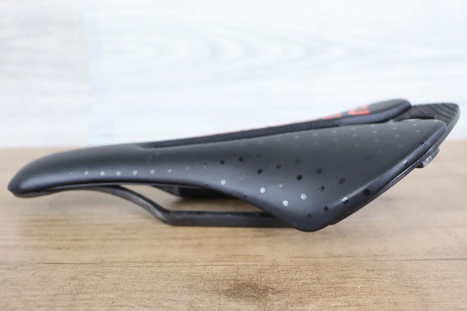 SA48 レア 軽量 美品 REPENTE PRIME 2.0 TEST SADDLE レペンテ プライム テストサドル カーボンレール 132ｍｍ  cicli17 - メルカリ