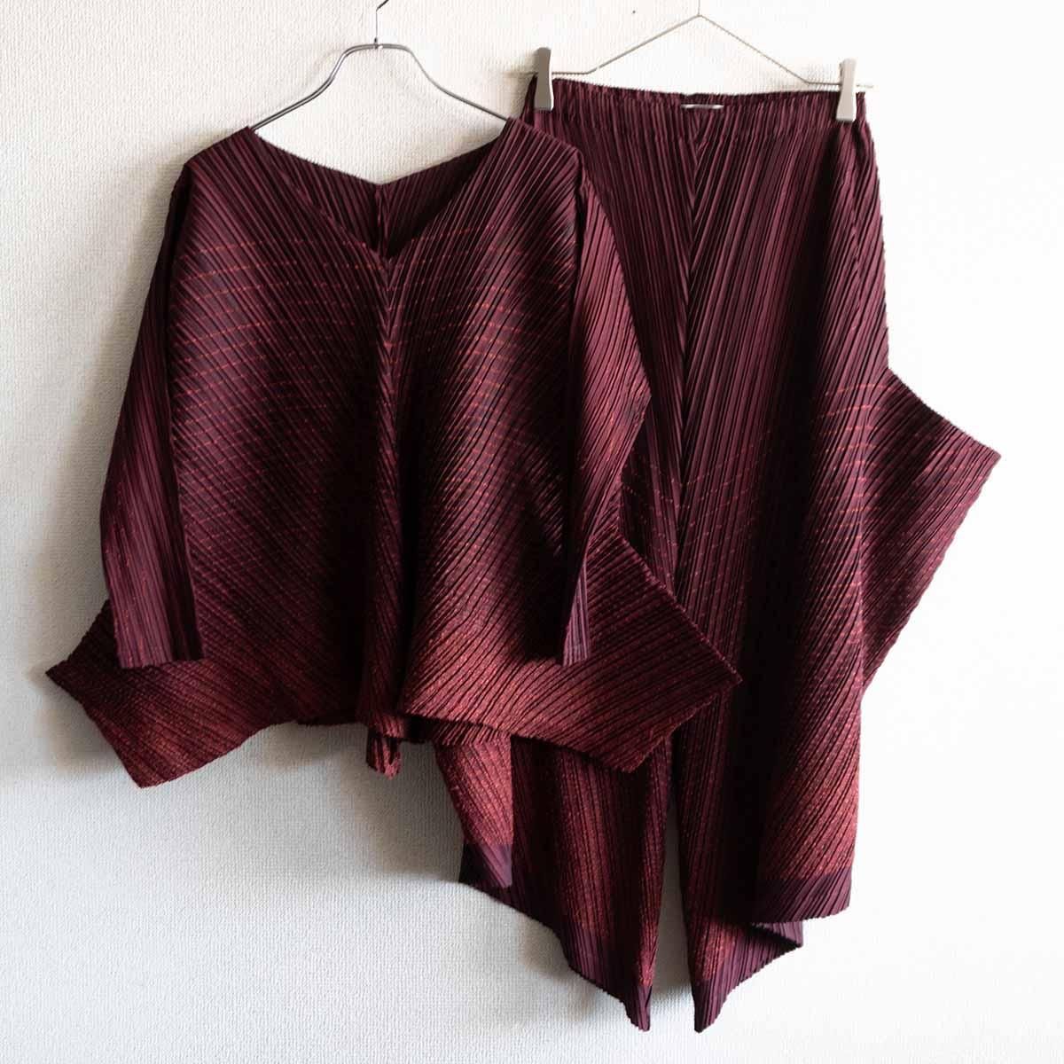 ISSEY MIYAKE プリーツ セットアップ トップス パンツ セットアップ 25090721