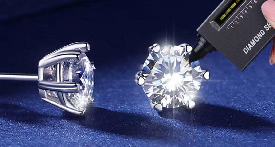 貴重 EU製 定価13万円☆Dieweltbridge☆人工ダイヤモンド☆ピアス