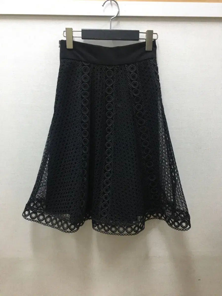 maje マージュ 黒 レース フ スカート ミディ丈