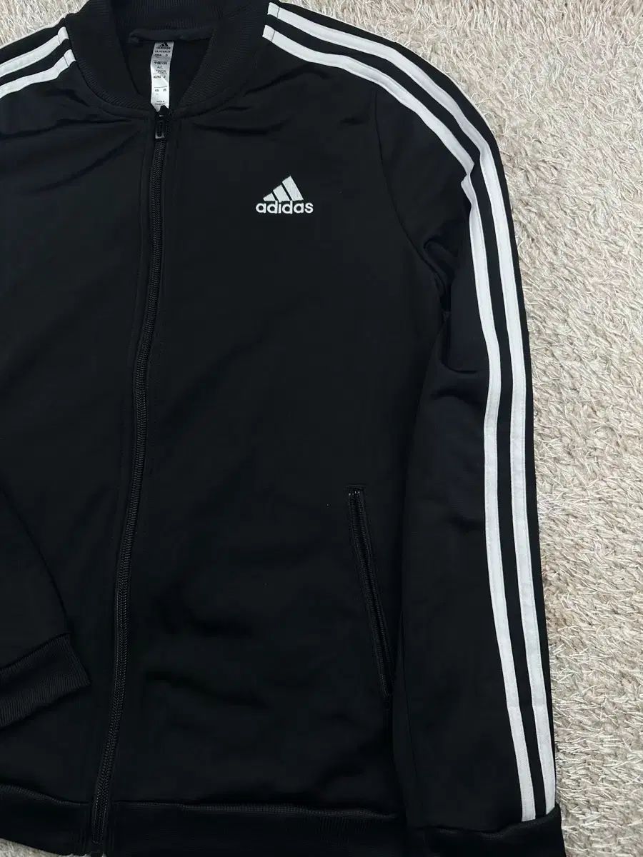 アディダス　ジャージ　セットアップ　レディースM jve75-jxu16_2.jpg