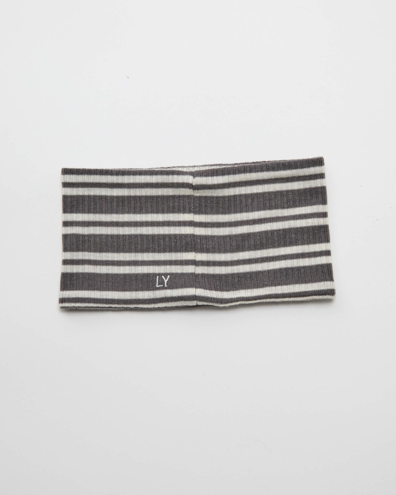 コンプレックスビズ ソフトエレガントベルベット フレキシフィットヘア