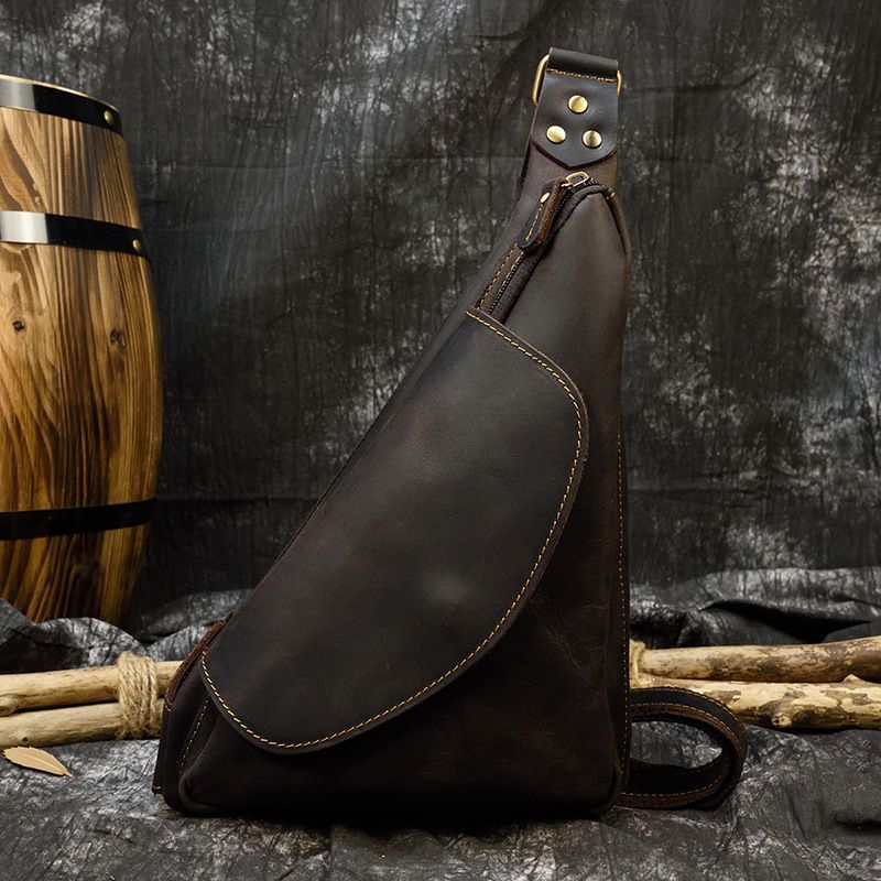 新品登場 左右肩掛け可能 ボディバッグ メンズバッグ ヌメ革 本革 牛革 斜めがけ ワンショルダーバッグ レザー かばん
