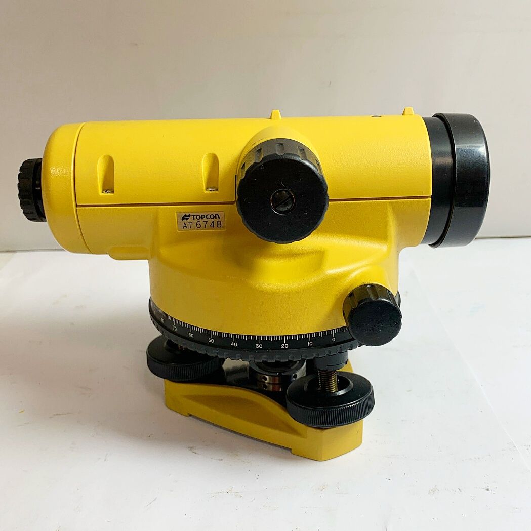 ♭♭TOPCON トプコン　オートレベル　ケース付 AT-G6