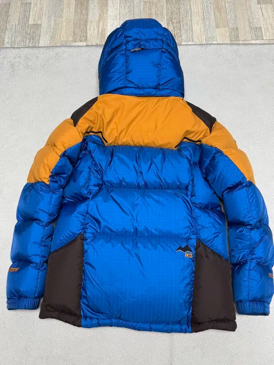 K2 必須アイテム 防水 ウィンドストッパー 800 フィル グース ダウン